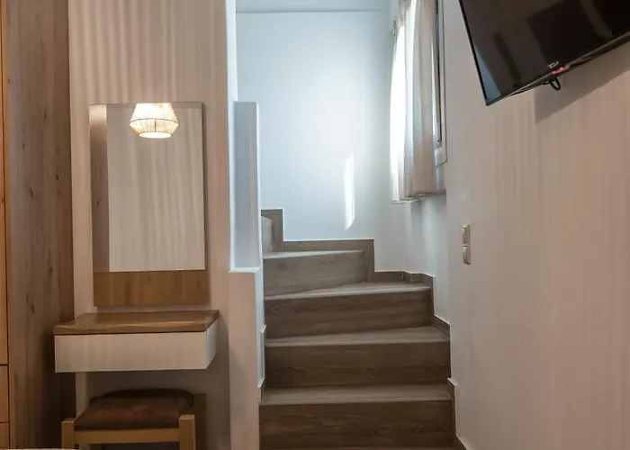 펜션 Epithea 4 με ιδιωτική πισίνα 키트노스