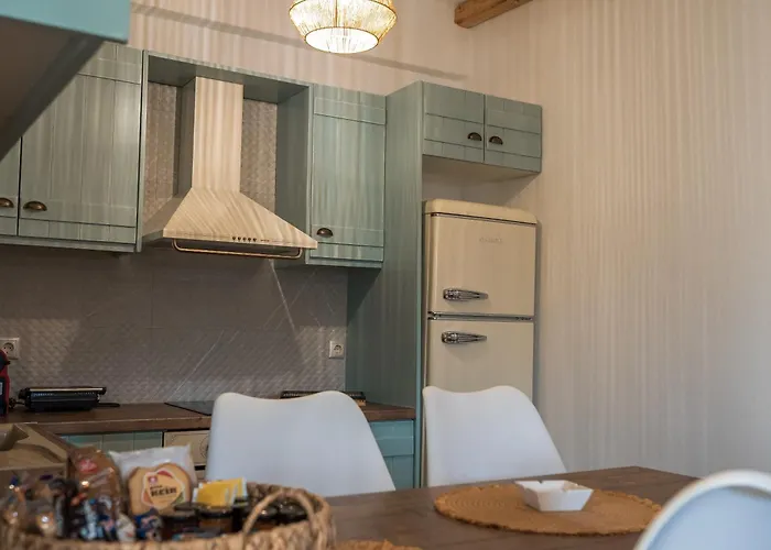 Epithea 4 με ιδιωτική πισίνα 펜션