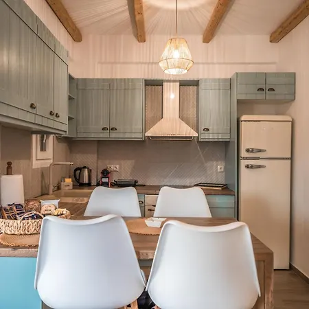 Epithea 4 με ιδιωτική πισίνα Ferienhaus *