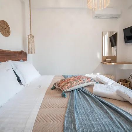 Epithea 4 με ιδιωτική πισίνα Feriehus Kythnos